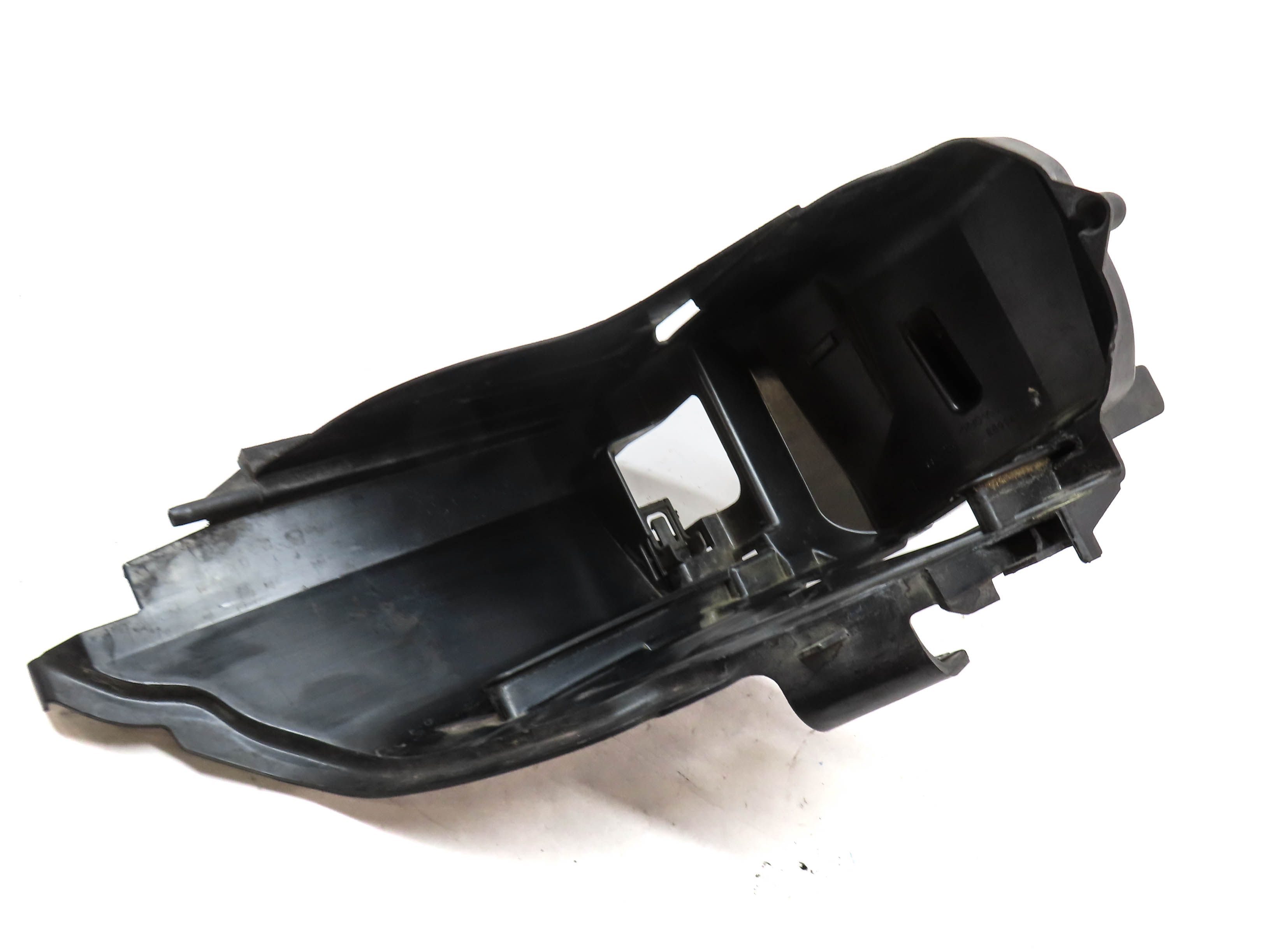 2011 AUDI Q7 (4L) FRONT RIGHT PASSENGER HEADLIGHT HEAD LIGHT MOUNT BRACKET — exact item pictured